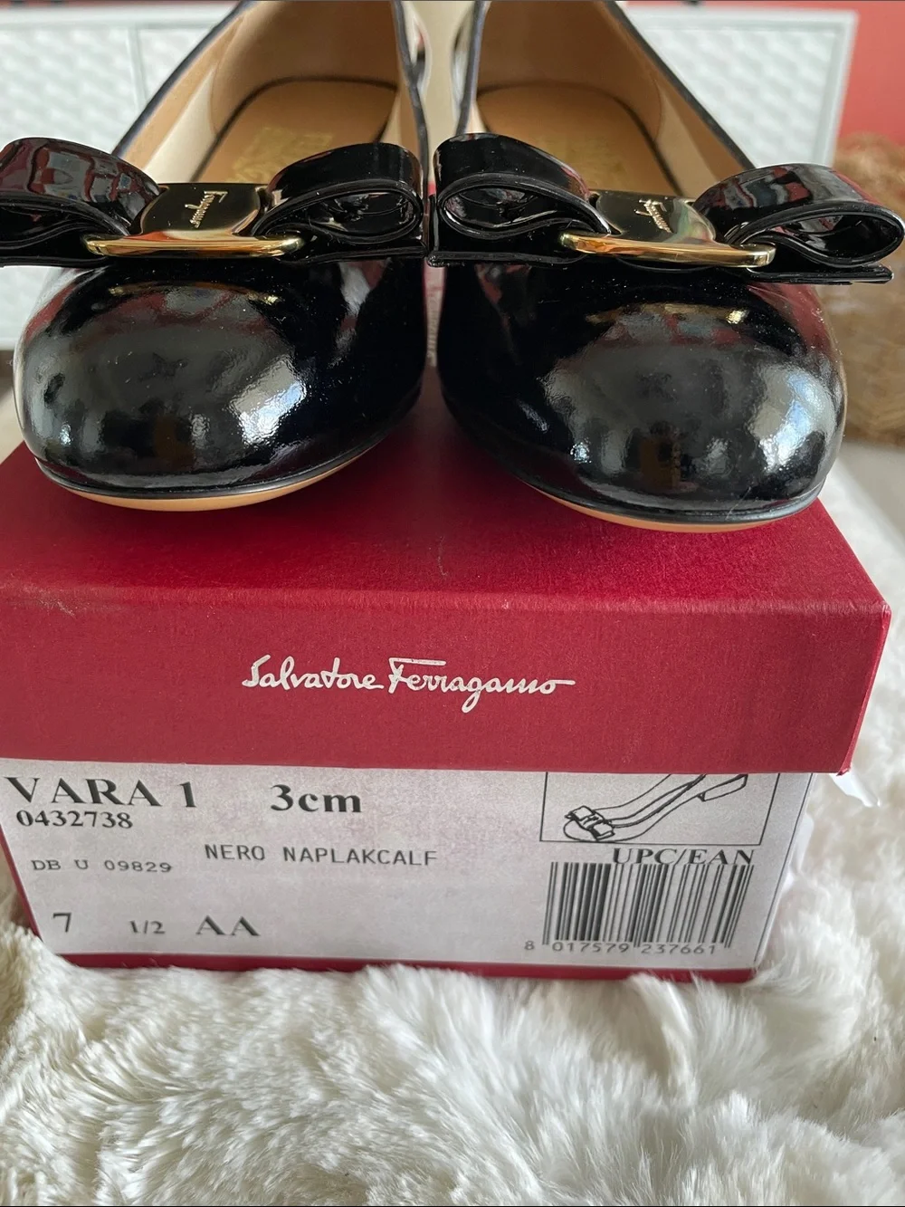 Salvatore Ferragamo classic salvatore
